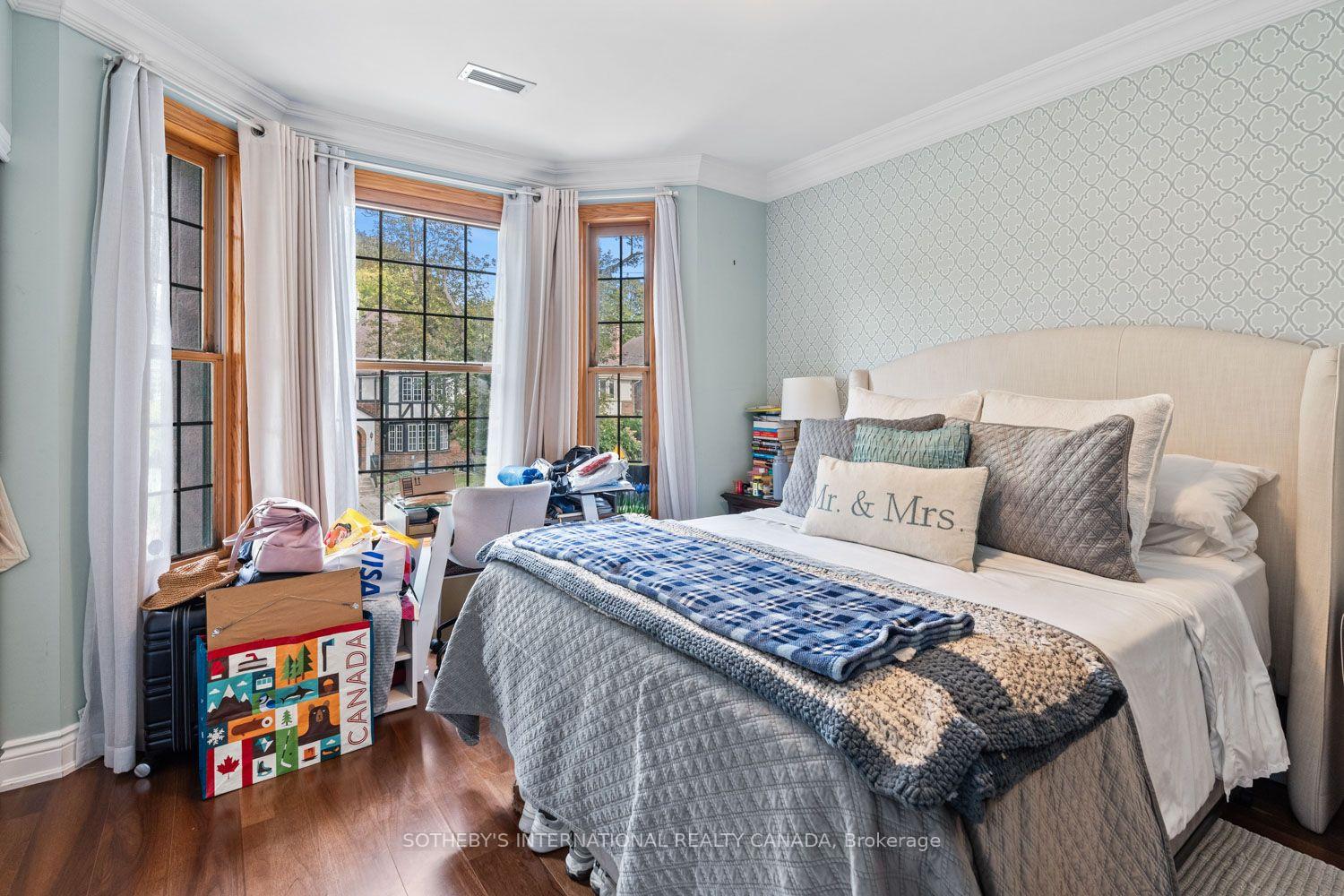 Photo 5 of Unit 1, 8 Highbourne Road, Toronto, Yonge-St. Clair — HOMEH