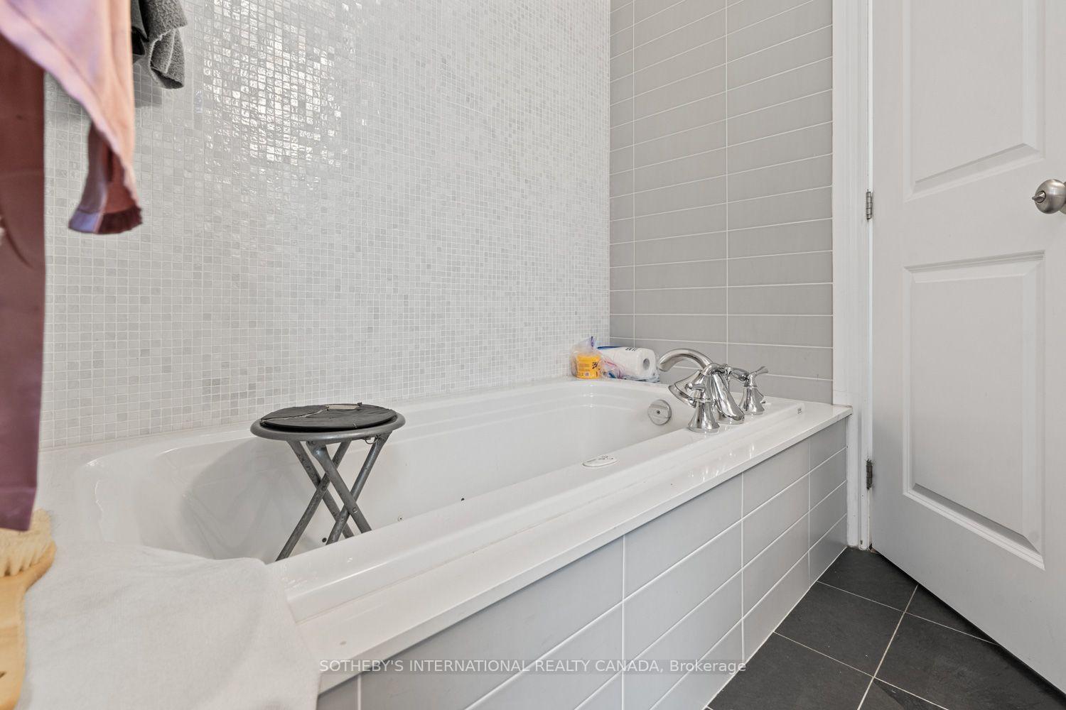 Photo 34 of Unit 1, 8 Highbourne Road, Toronto, Yonge-St. Clair — HOMEH