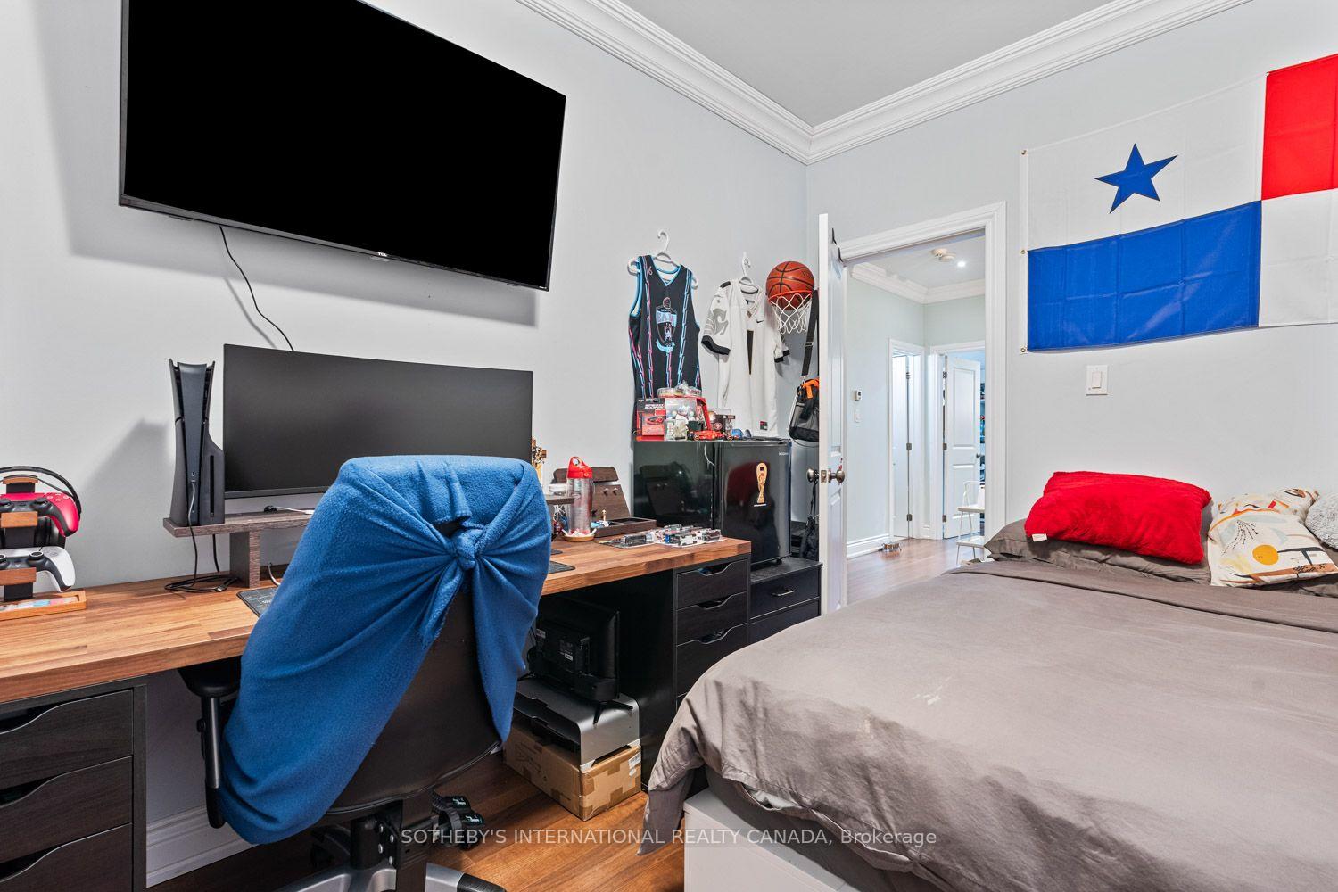 Photo 42 of Unit 1, 8 Highbourne Road, Toronto, Yonge-St. Clair — HOMEH