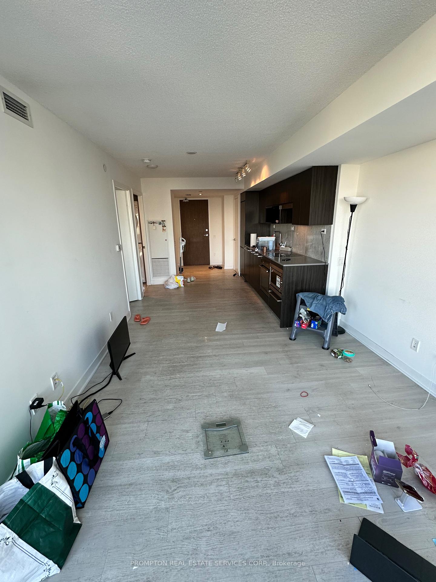 Photo 8 of Unit 1912, 80 Queens Wharf Road, Toronto, Waterfront Communities — HOMEH