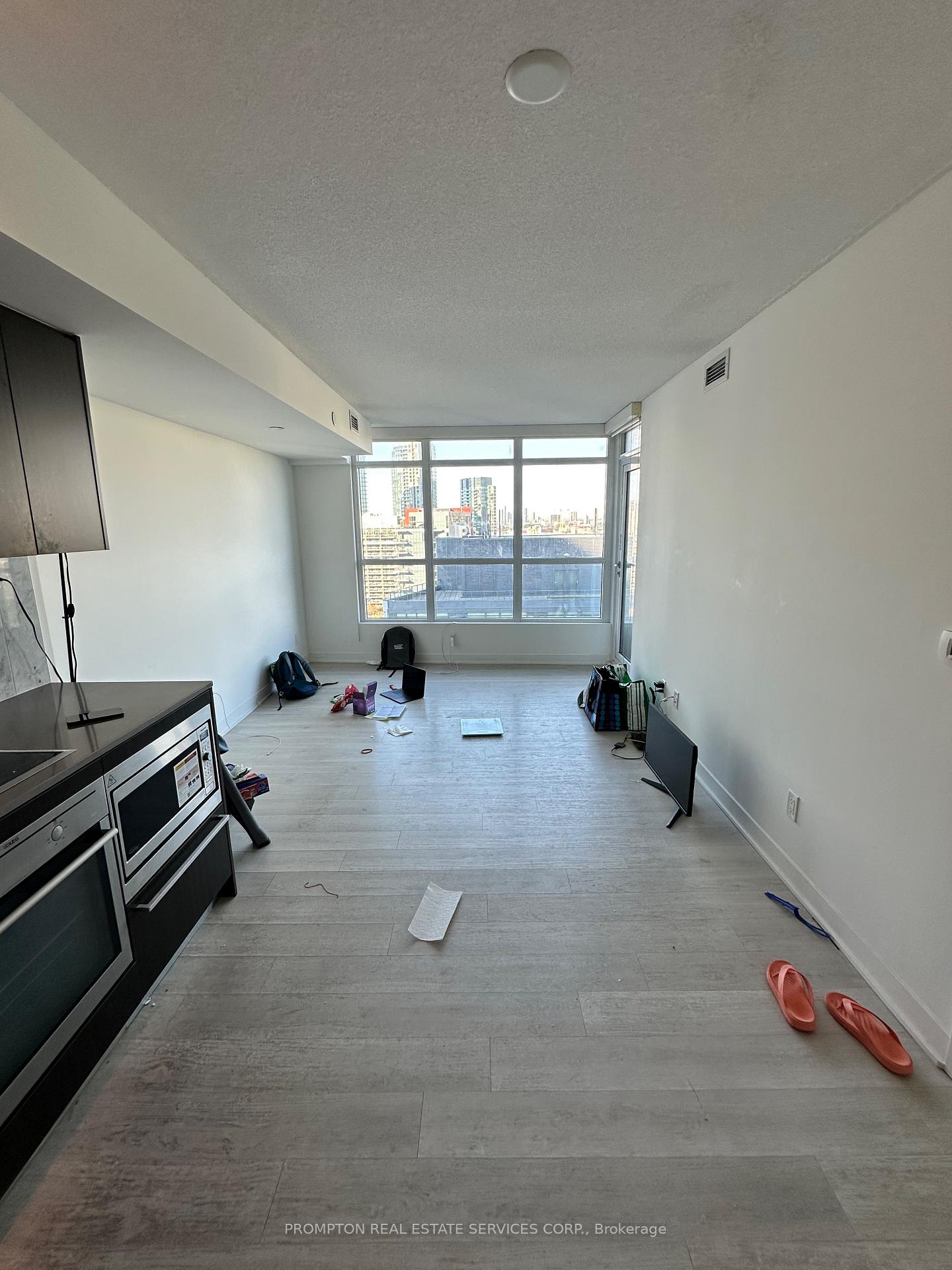 Photo 9 of Unit 1912, 80 Queens Wharf Road, Toronto, Waterfront Communities — HOMEH