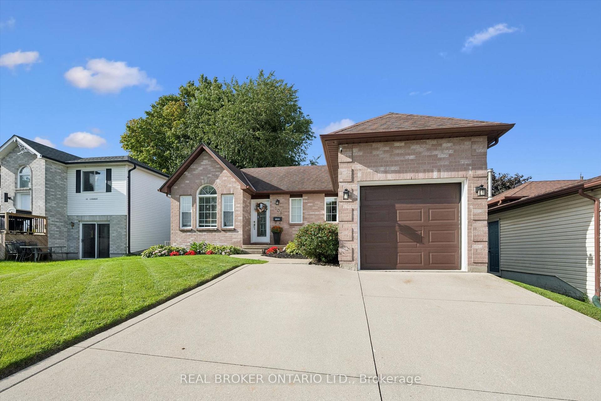 Photo 2 of 108 Canrobert Street, Woodstock, Woodstock - South — HOMEH