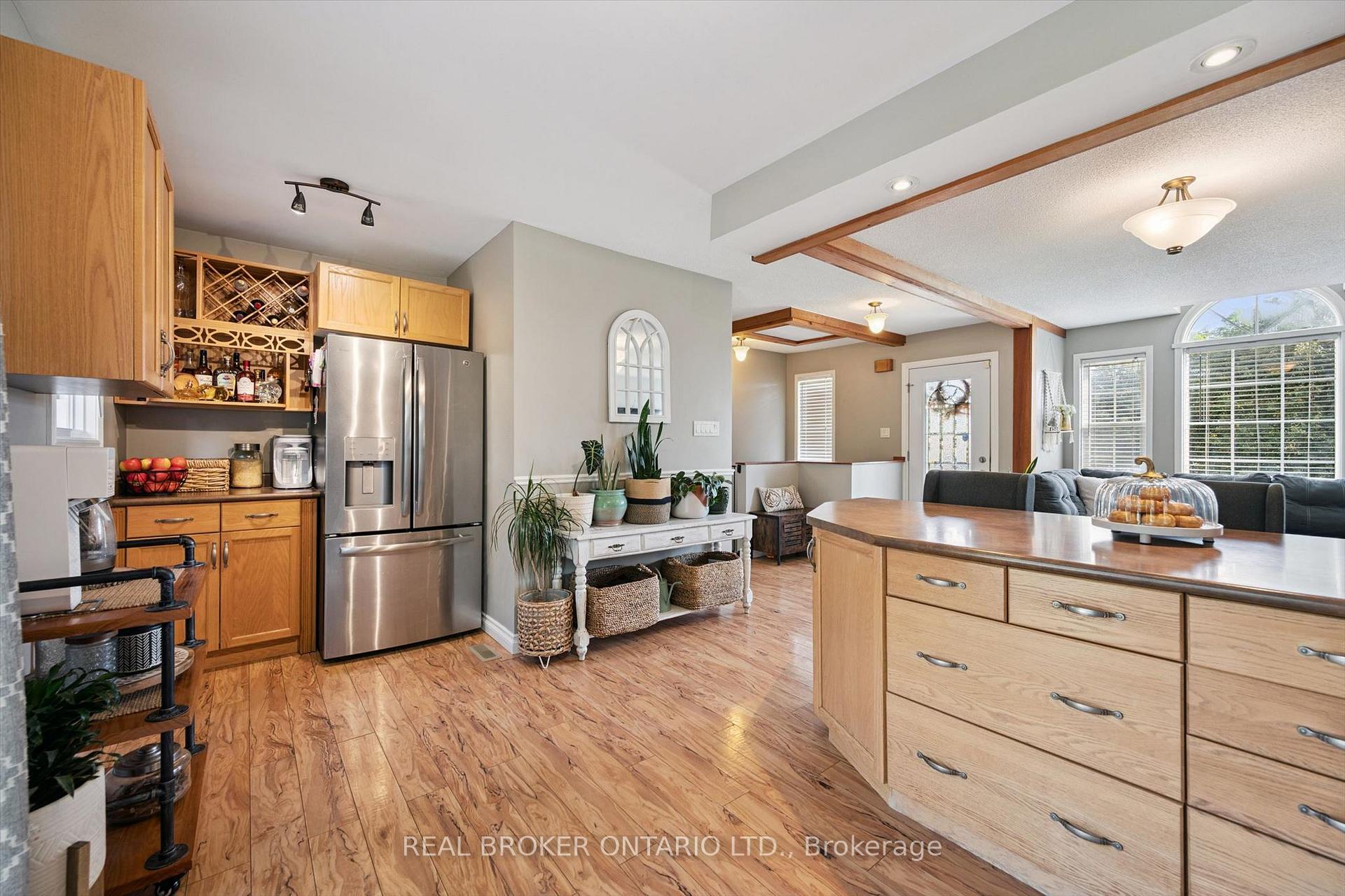 Photo 12 of 108 Canrobert Street, Woodstock, Woodstock - South — HOMEH