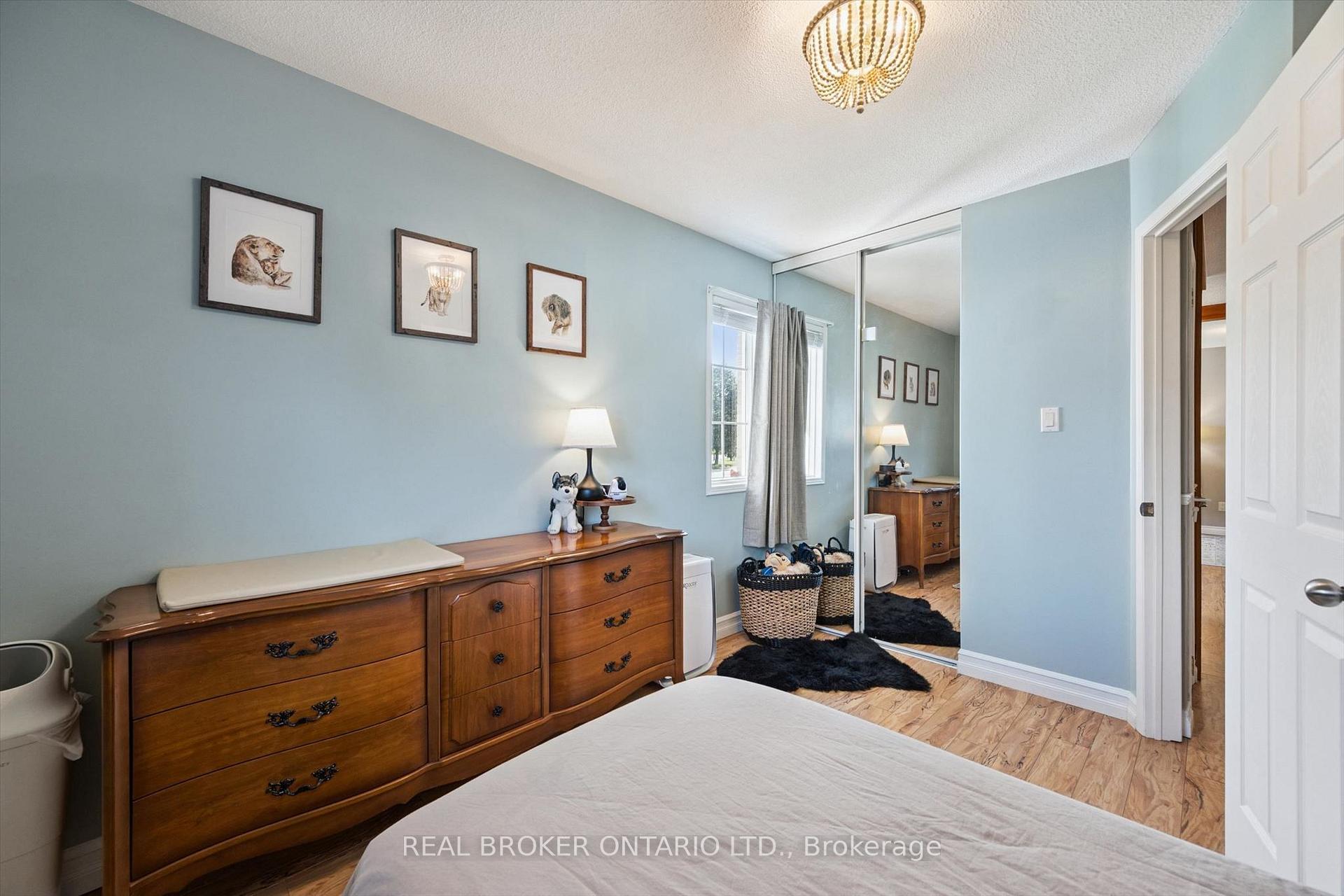 Photo 16 of 108 Canrobert Street, Woodstock, Woodstock - South — HOMEH