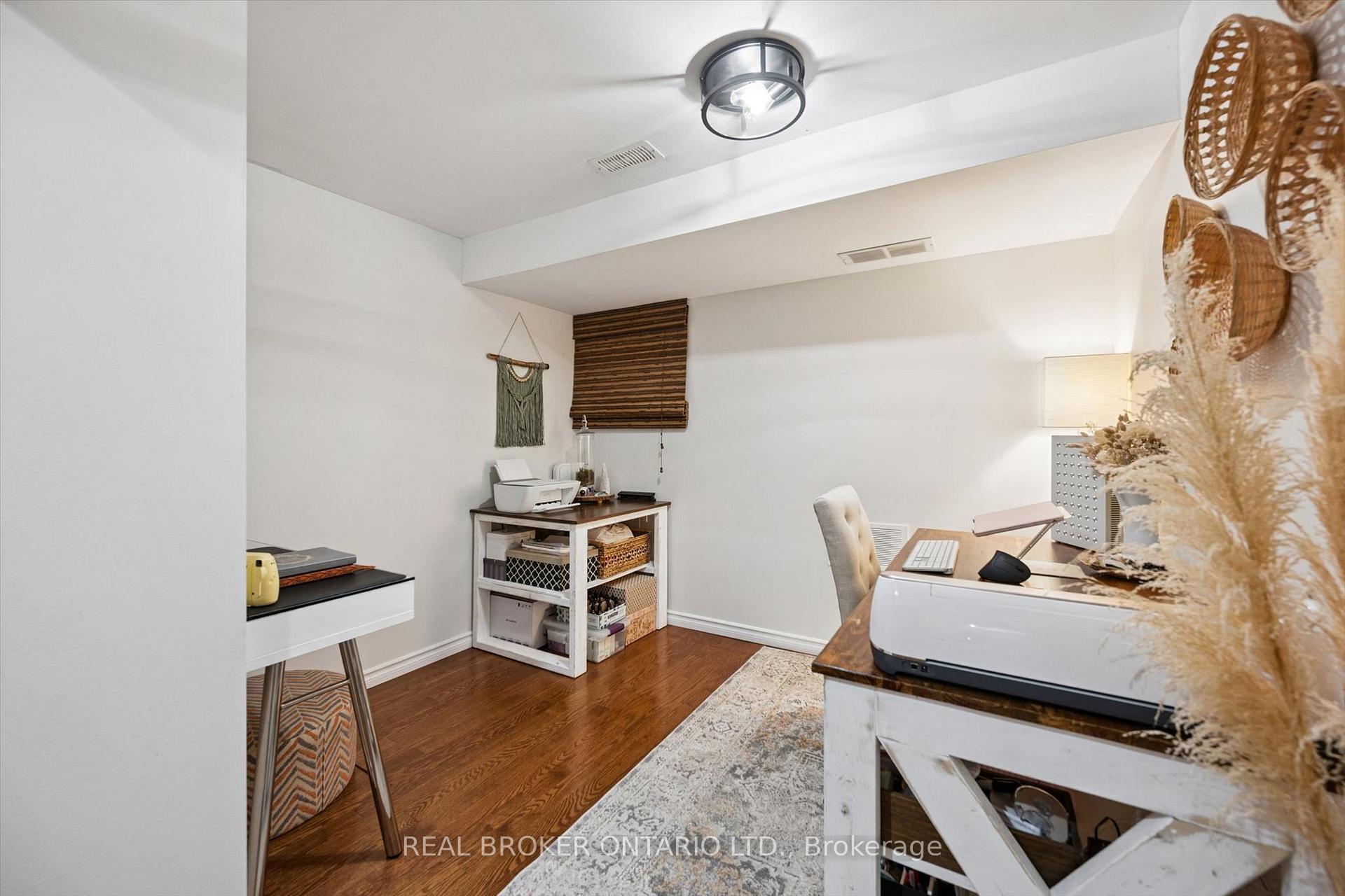 Photo 19 of 108 Canrobert Street, Woodstock, Woodstock - South — HOMEH