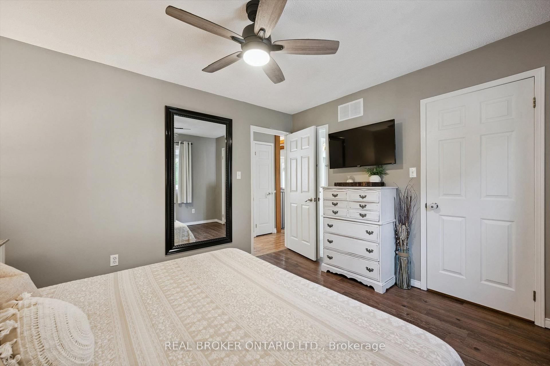 Photo 18 of 108 Canrobert Street, Woodstock, Woodstock - South — HOMEH