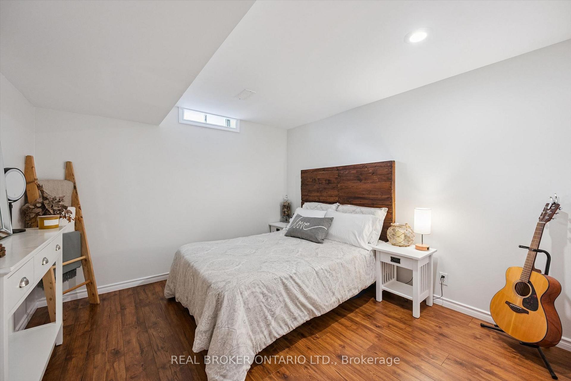 Photo 24 of 108 Canrobert Street, Woodstock, Woodstock - South — HOMEH