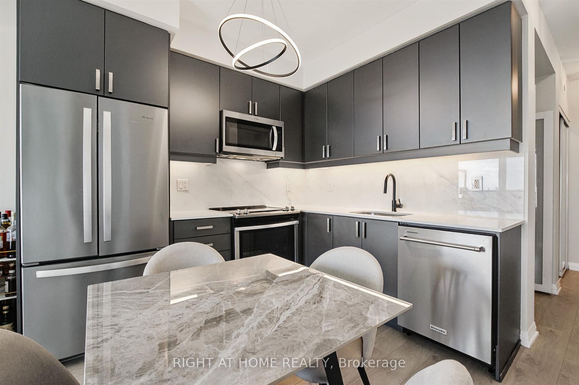 Photo 7 of Unit 2617, 7895 Jane Street, Vaughan, Concord — HOMEH