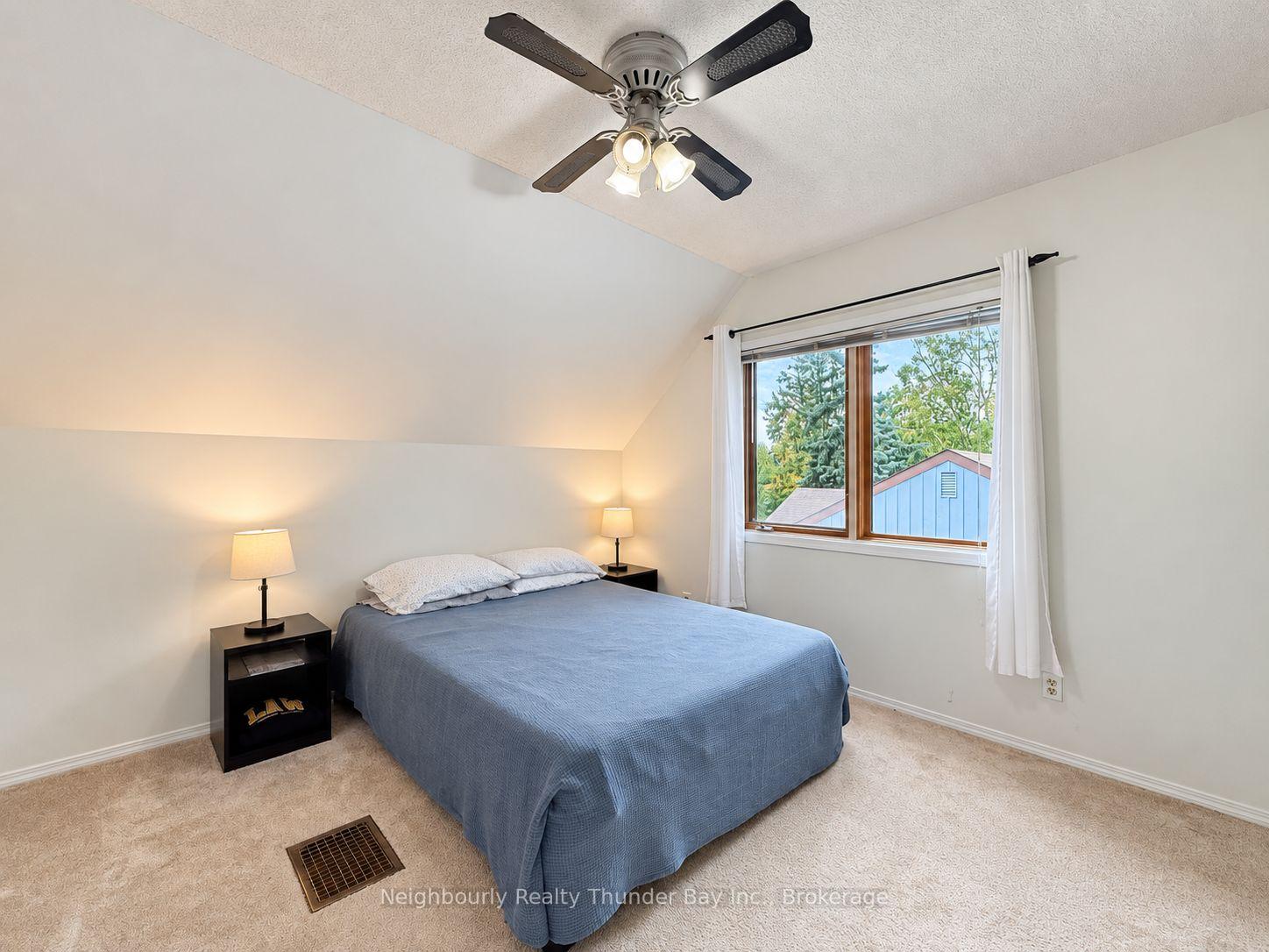 Photo 18 of 172 Ray Boulevard, Thunder Bay, Mariday Heights — HOMEH