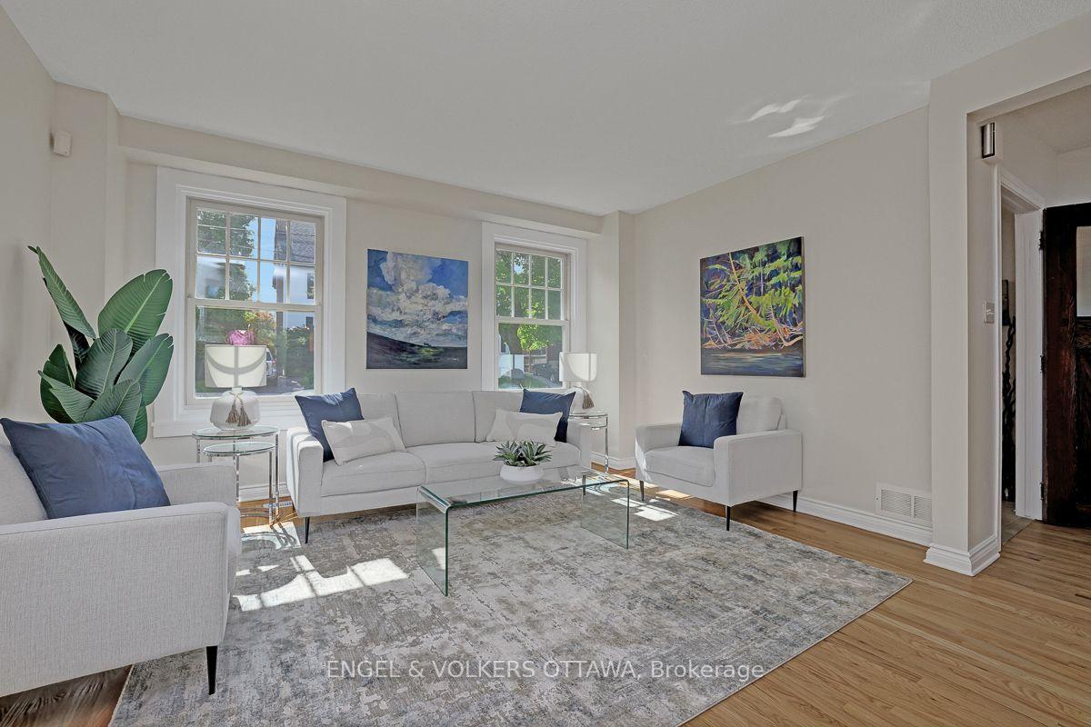 Photo 4 of 50 Charles Street, Ottawa, New Edinburgh — HOMEH