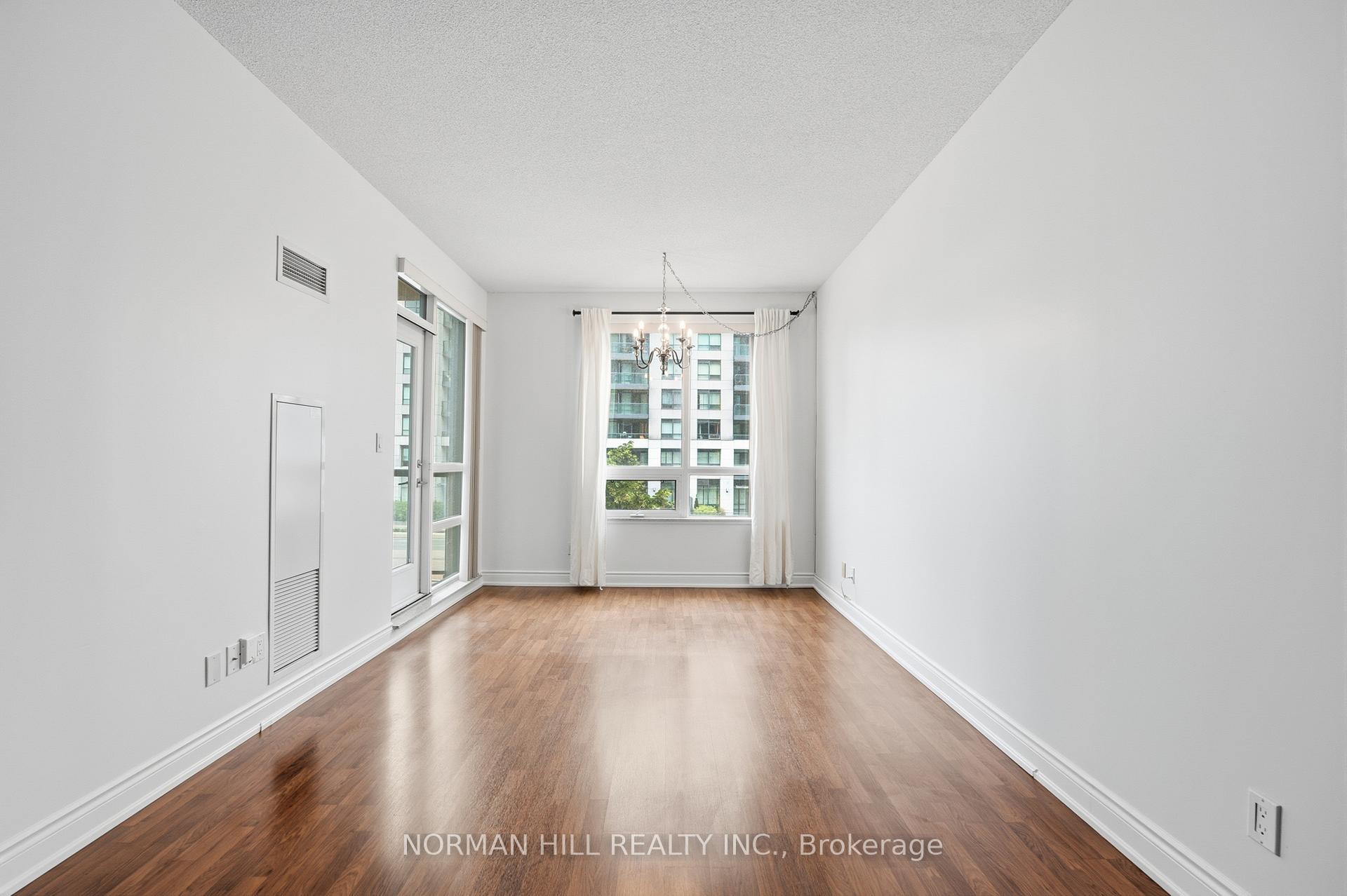Photo 13 of Unit 211, 60 South Town Centre Boulevard, Markham, Unionville — HOMEH