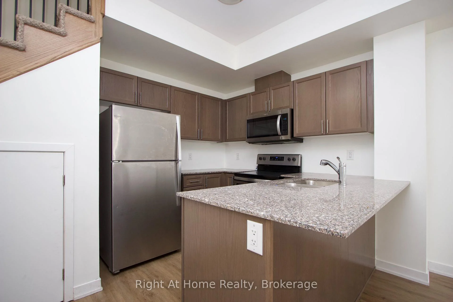 Photo 15 of Unit 405, 1460 Whites Road, Pickering, Woodlands — HOMEH