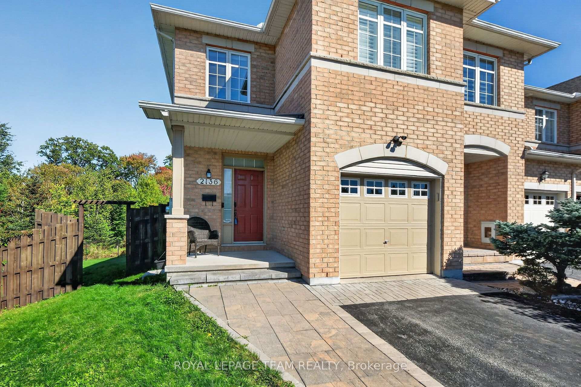 Photo 1 of 2136 Bergamot Circle, Ottawa, Springridge/East Village — HOMEH