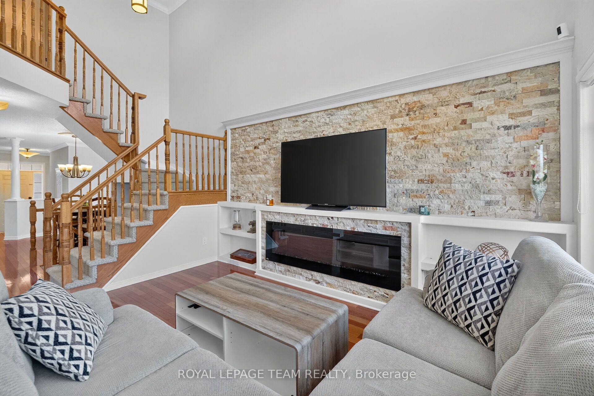 Photo 17 of 2136 Bergamot Circle, Ottawa, Springridge/East Village — HOMEH