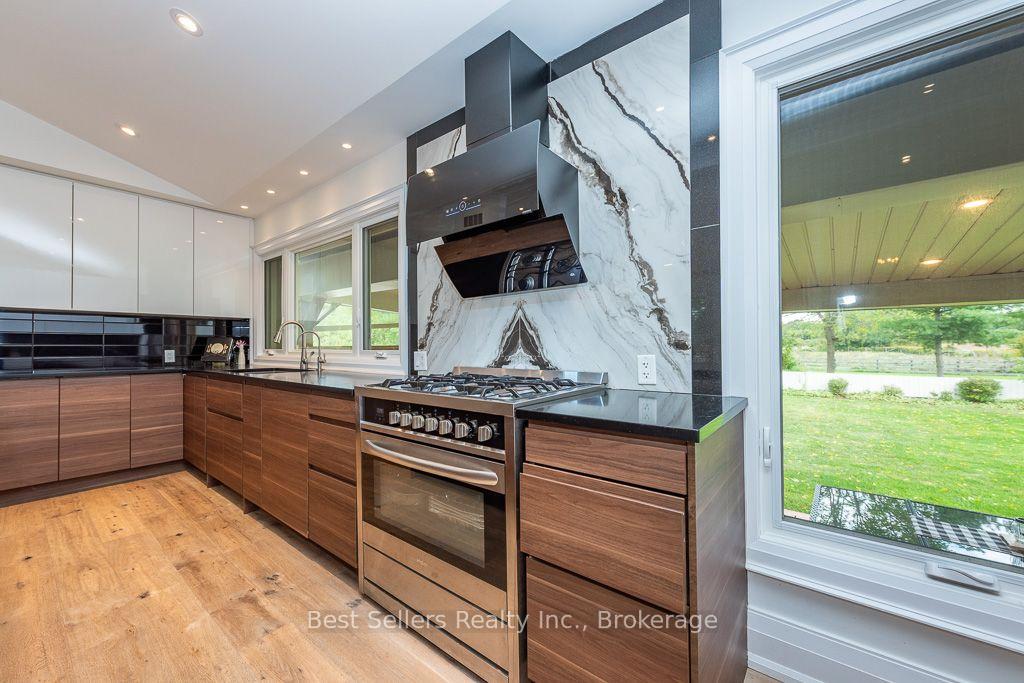 Photo 25 of 7407 Milburough Line E, Milton, Rural Milton West — HOMEH