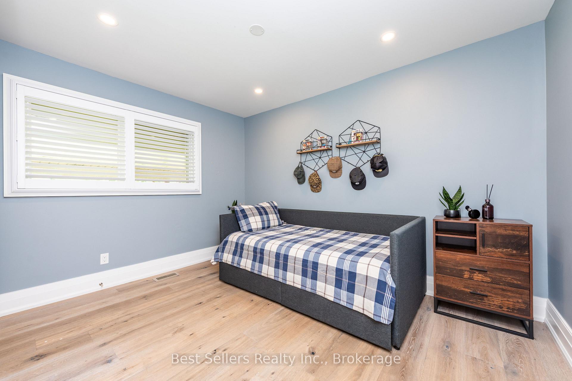 Photo 39 of 7407 Milburough Line E, Milton, Rural Milton West — HOMEH