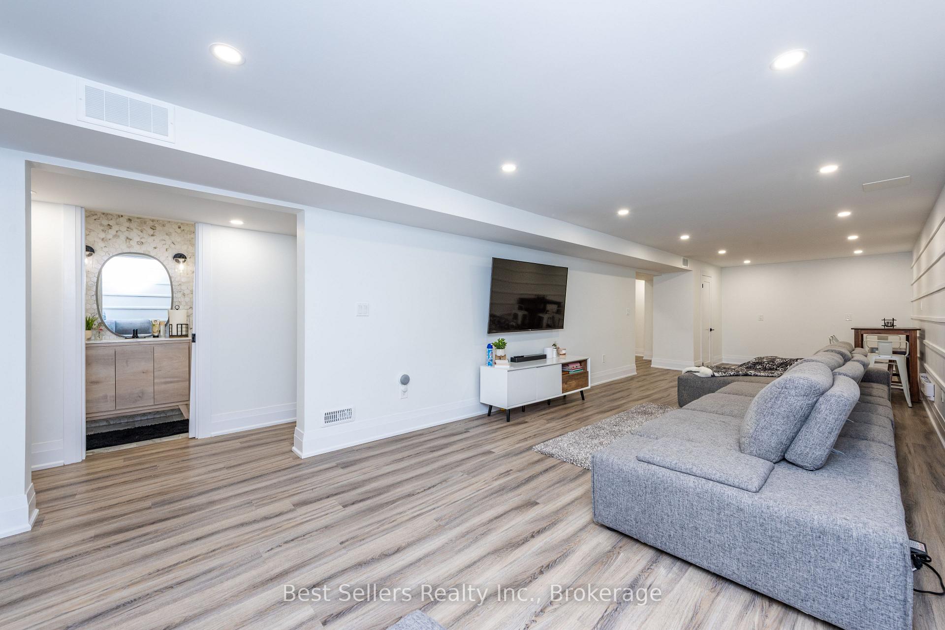 Photo 68 of 7407 Milburough Line E, Milton, Rural Milton West — HOMEH