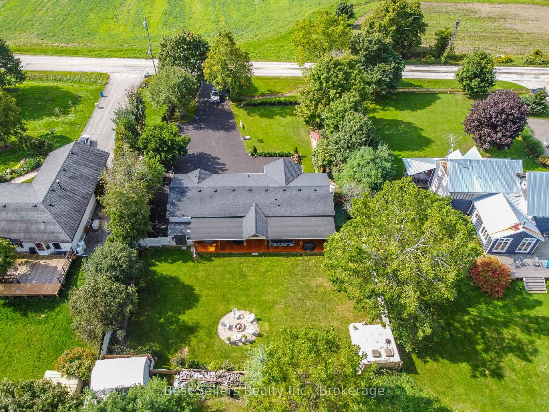 Photo 78 of 7407 Milburough Line E, Milton, Rural Milton West — HOMEH