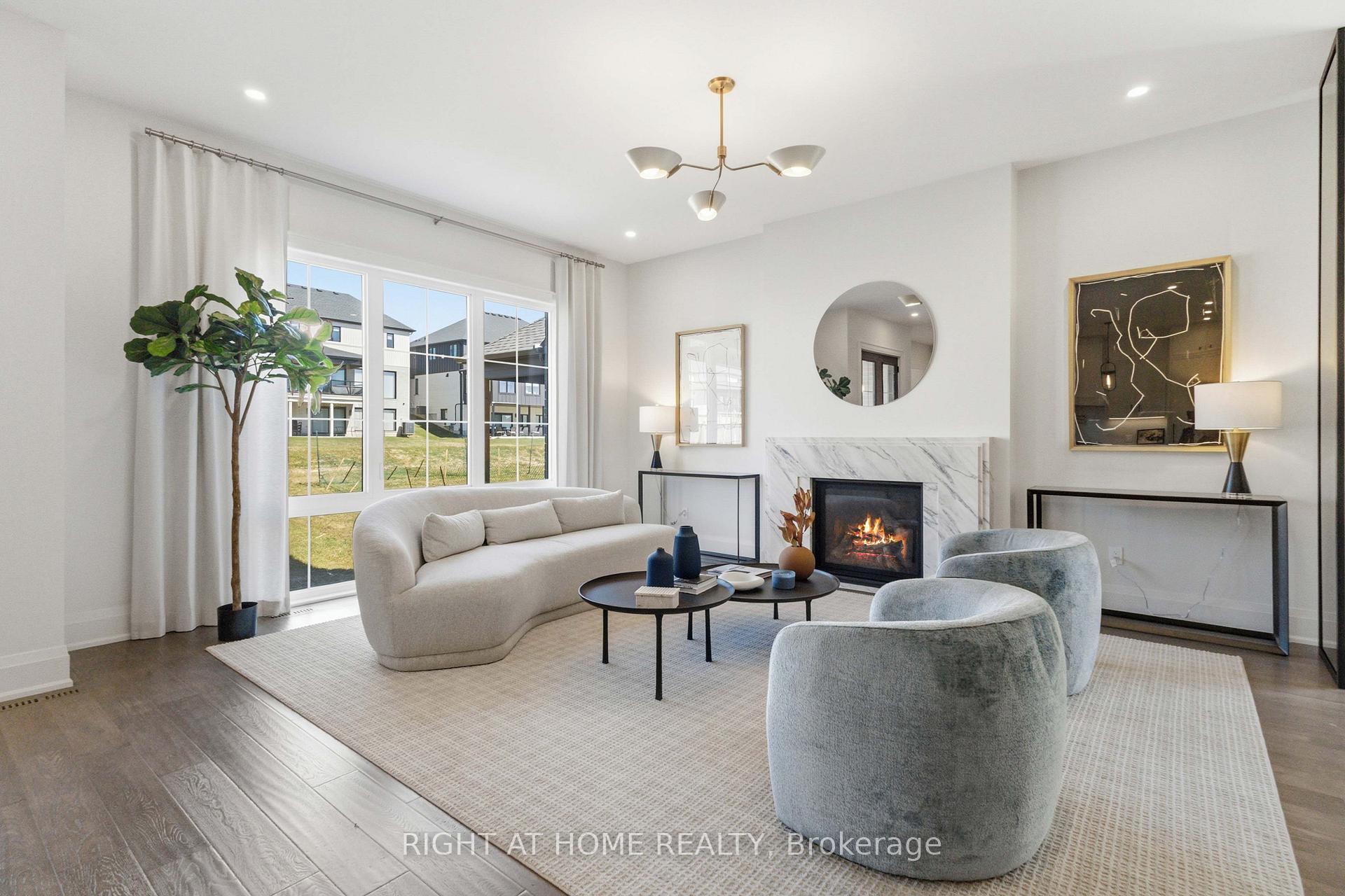 Photo 16 of 326 Manhattan Drive, London, South K — HOMEH