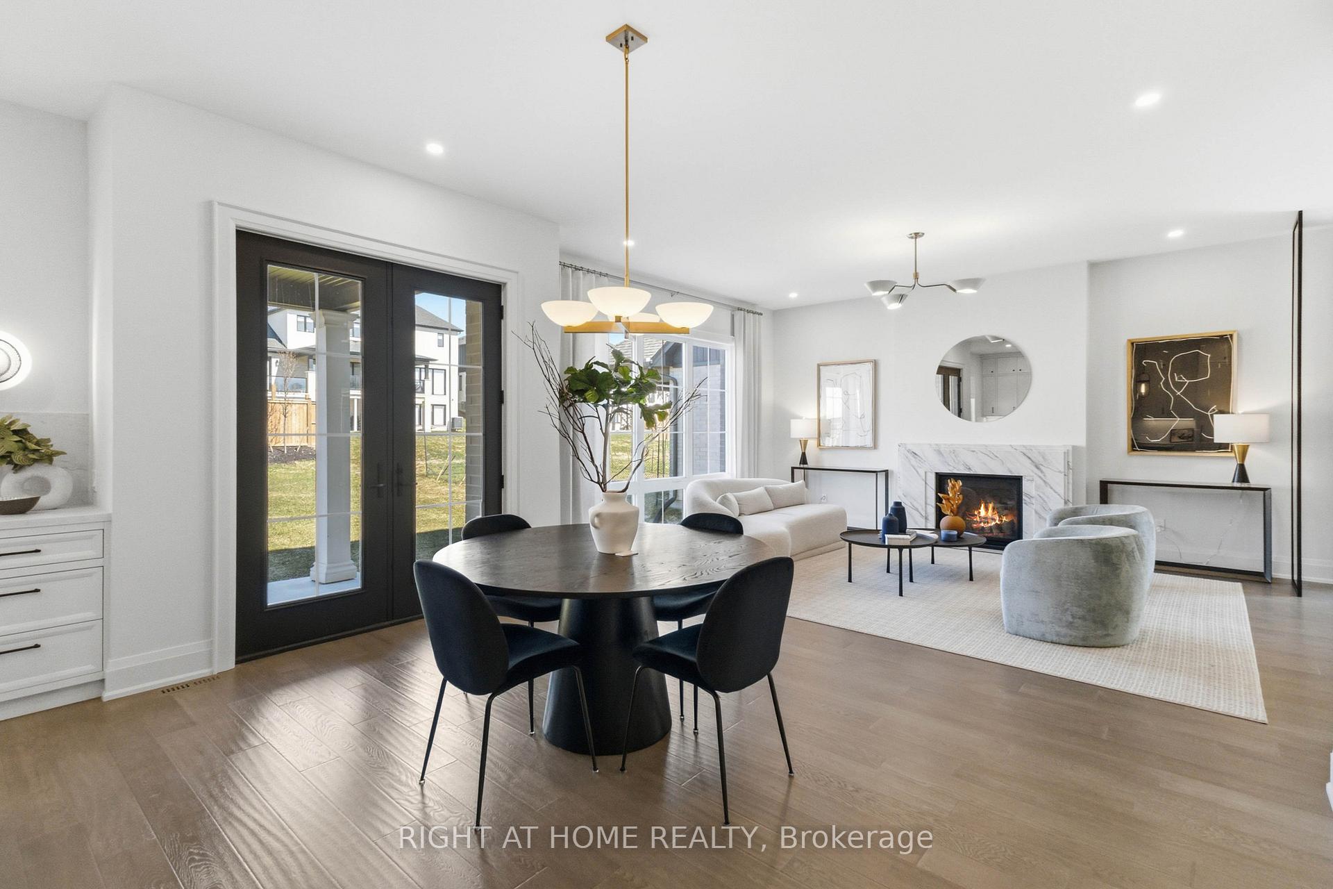 Photo 23 of 326 Manhattan Drive, London, South K — HOMEH