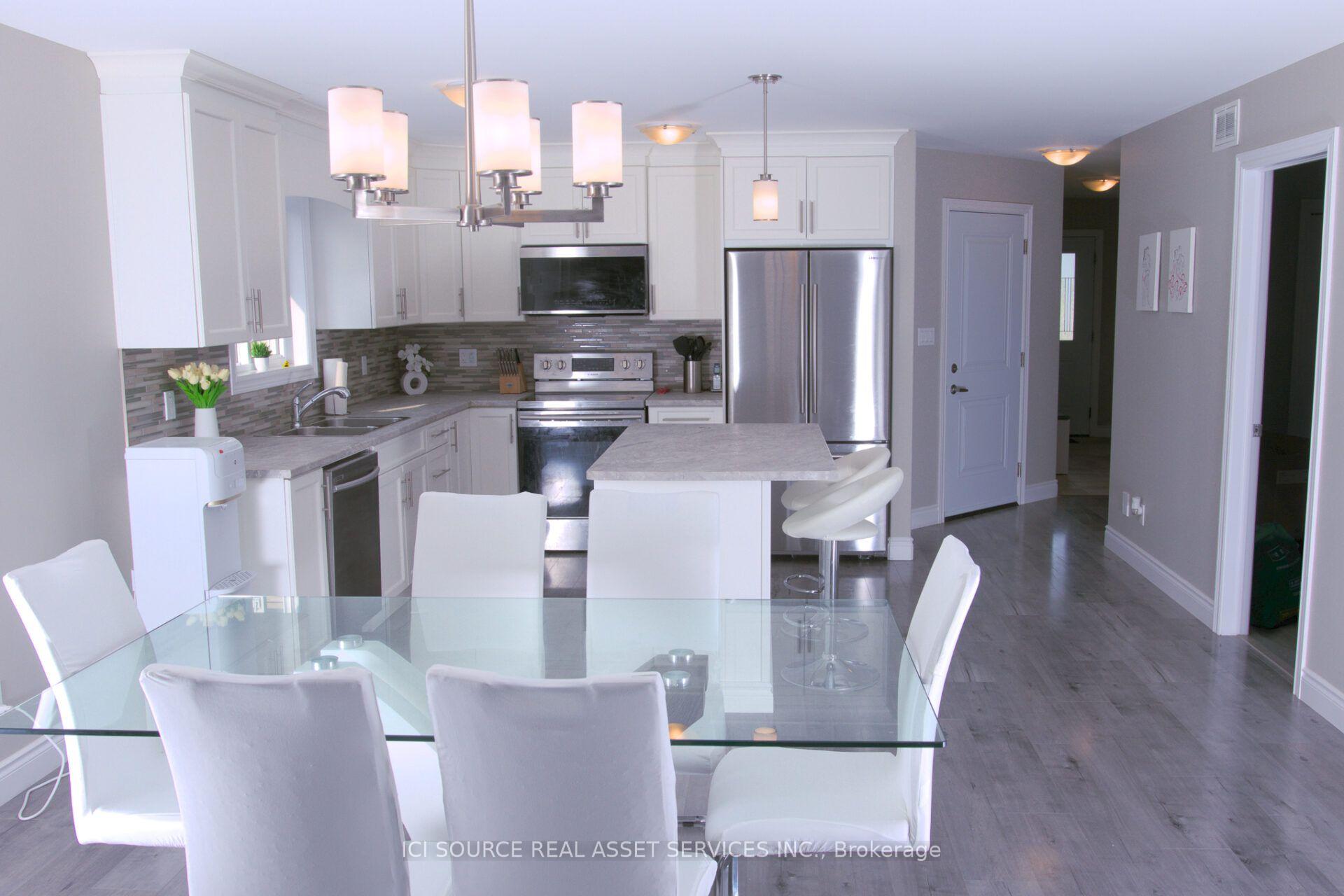Photo 5 of 50 Deacon Place, Belleville, Belleville Ward — HOMEH