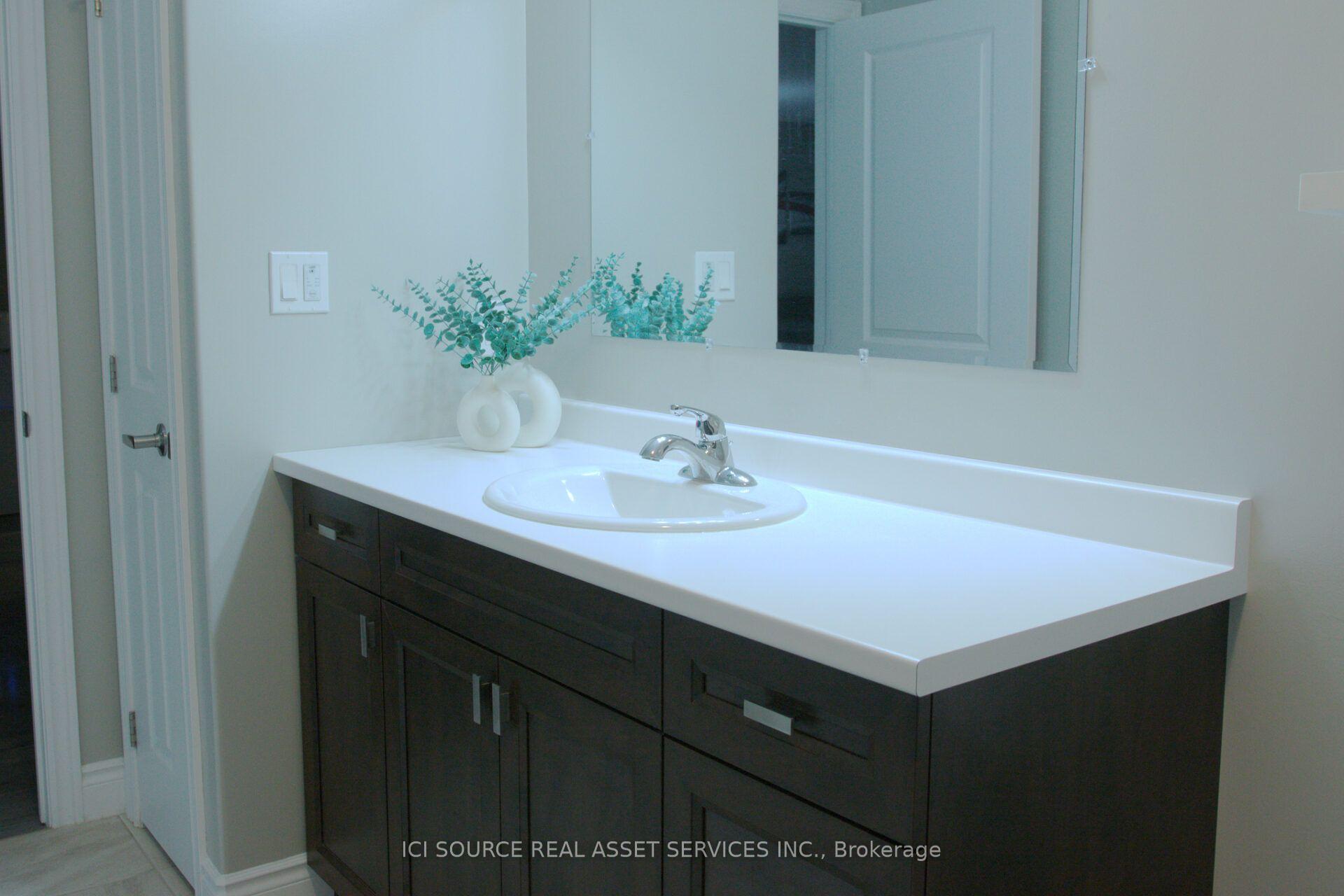 Photo 12 of 50 Deacon Place, Belleville, Belleville Ward — HOMEH