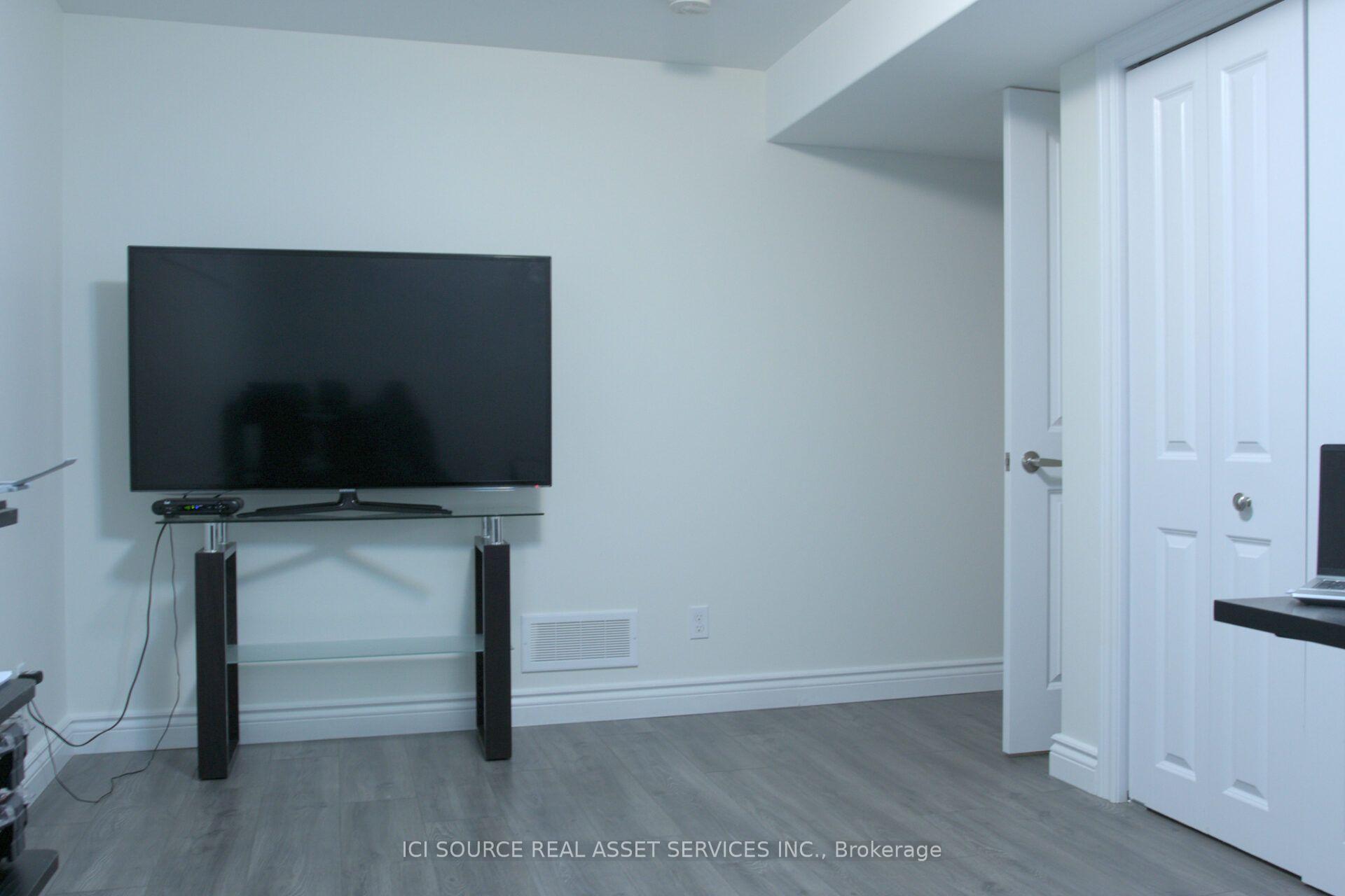 Photo 19 of 50 Deacon Place, Belleville, Belleville Ward — HOMEH