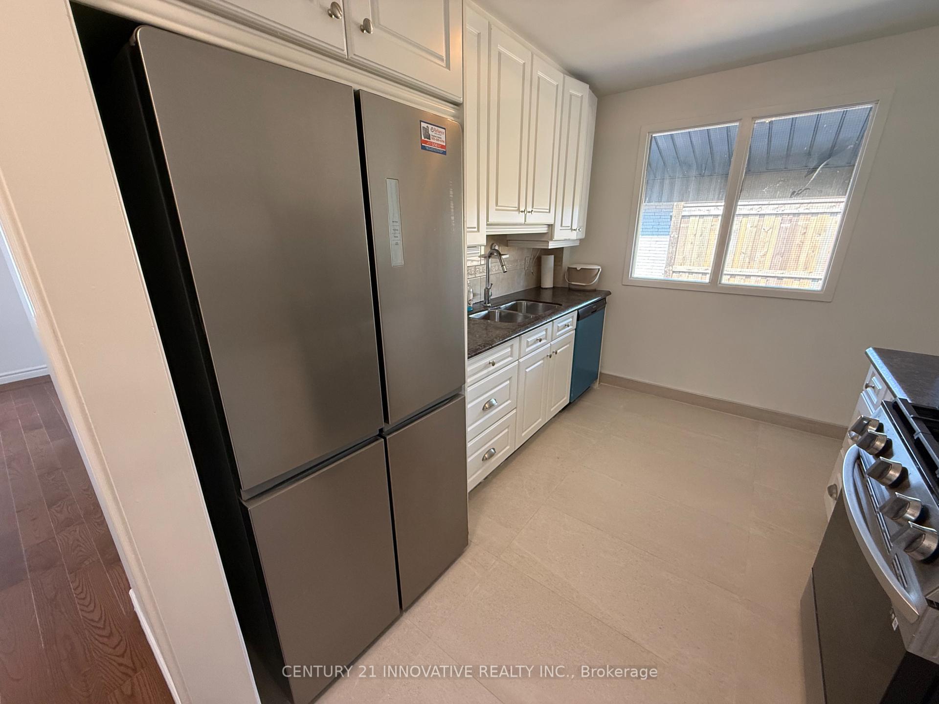Photo 21 of Unit Upper, 541 Chamberlain Road, Burlington, Shoreacres — HOMEH