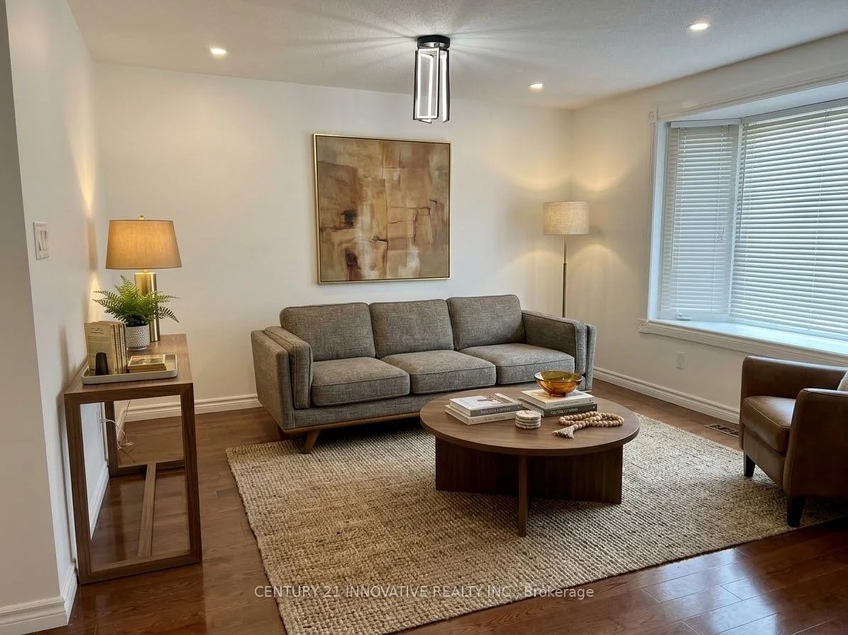Photo 1 of Unit Upper, 541 Chamberlain Road, Burlington, Shoreacres — HOMEH