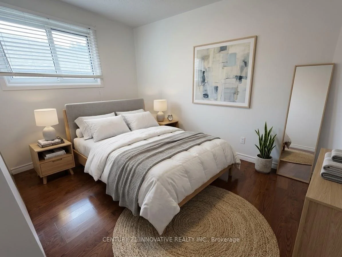 Photo 12 of Unit Upper, 541 Chamberlain Road, Burlington, Shoreacres — HOMEH