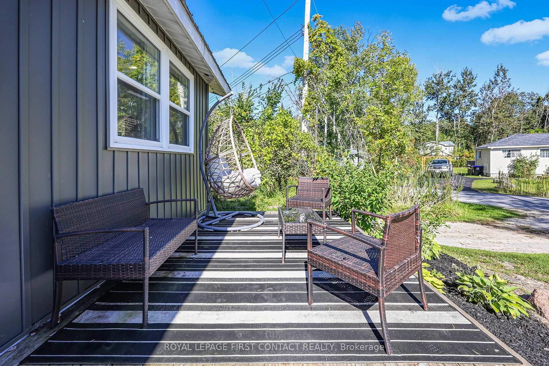 Photo 23 of 196 Paradise Avenue, Tay, Port McNicoll — HOMEH