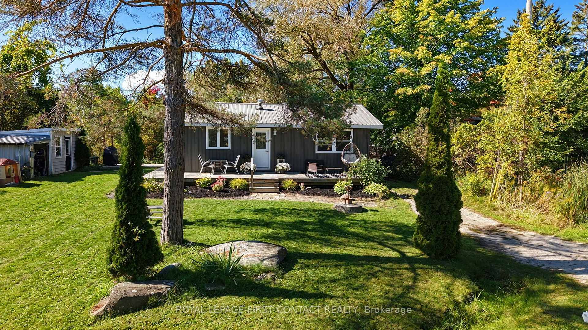 Photo 32 of 196 Paradise Avenue, Tay, Port McNicoll — HOMEH