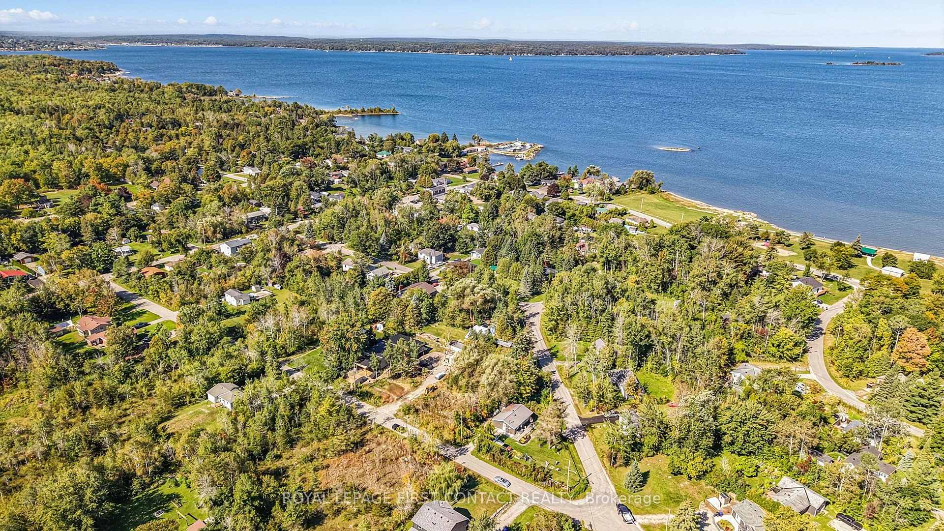 Photo 36 of 196 Paradise Avenue, Tay, Port McNicoll — HOMEH
