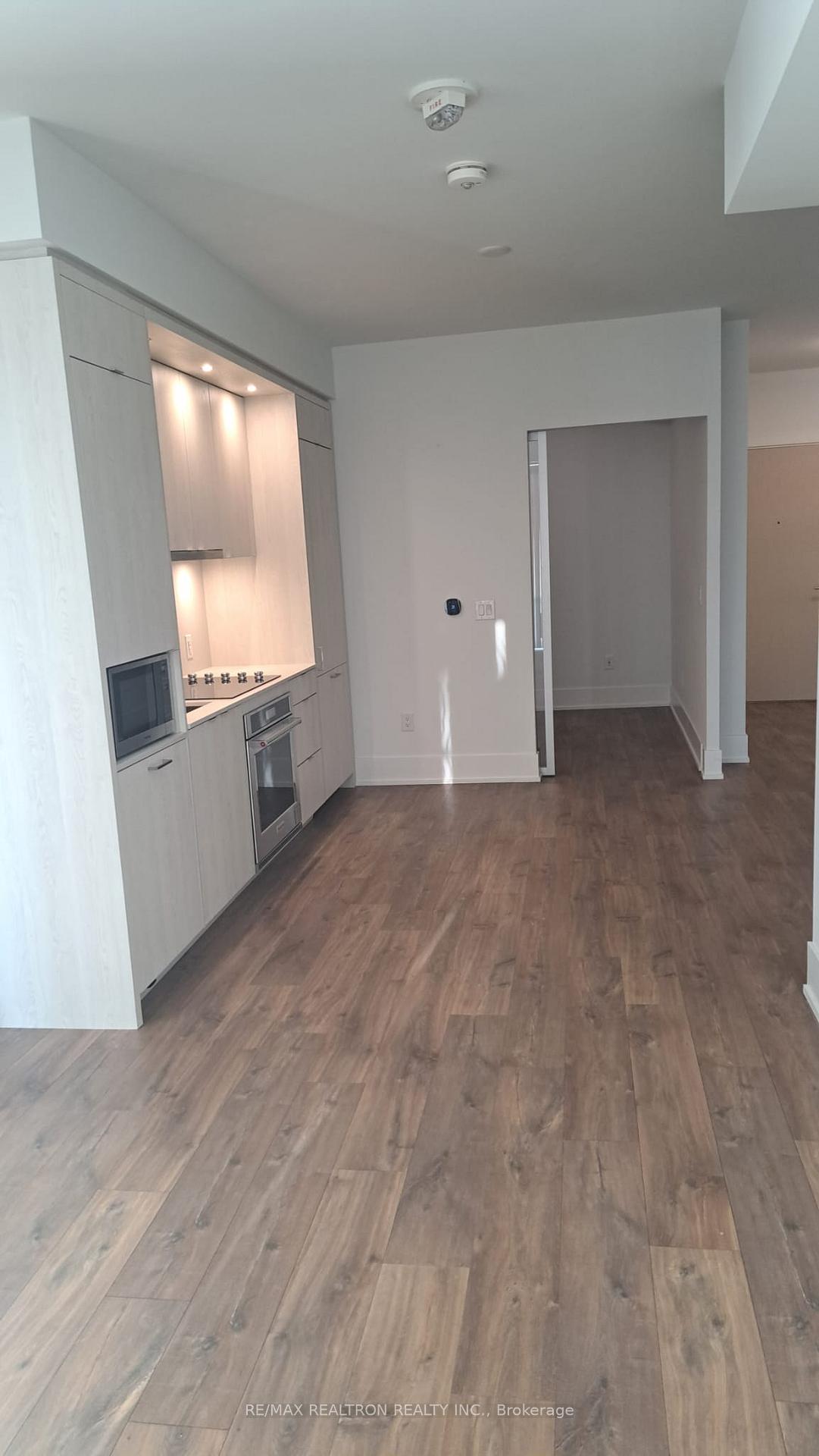 Photo 8 of Unit 903, 480 Front Street W, Toronto, Waterfront Communities — HOMEH