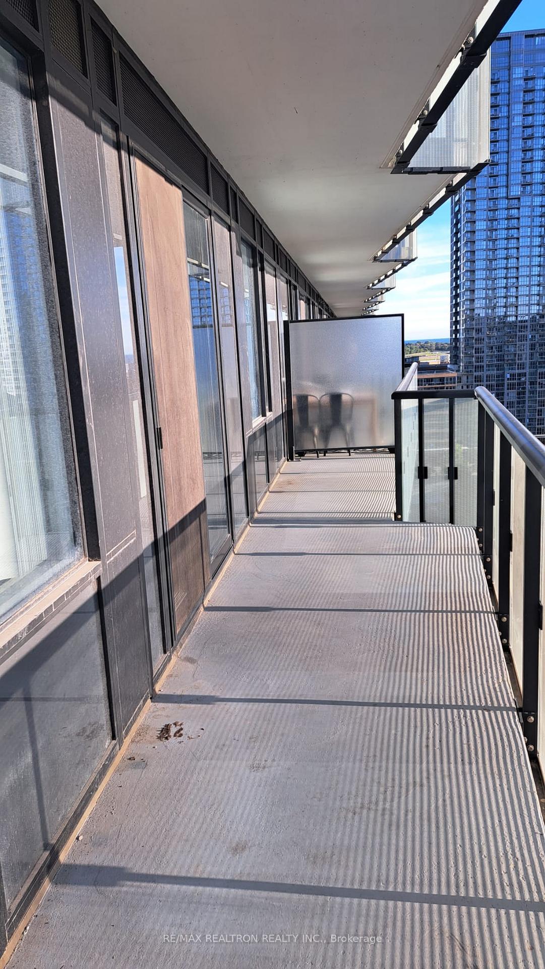 Photo 10 of Unit 903, 480 Front Street W, Toronto, Waterfront Communities — HOMEH