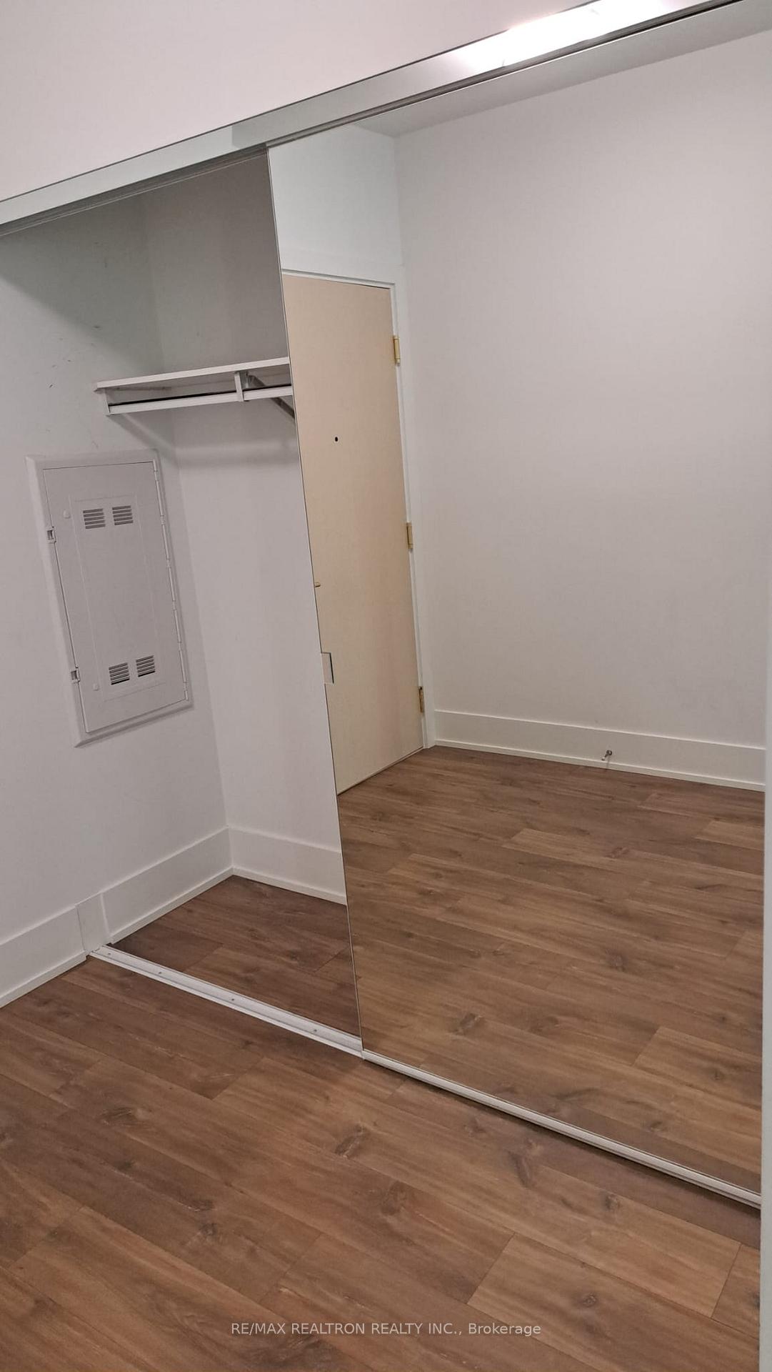 Photo 13 of Unit 903, 480 Front Street W, Toronto, Waterfront Communities — HOMEH