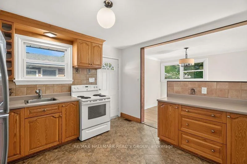 Photo 27 of 2173 Rushton Road, Ottawa, McKellar Heights/Glabar Park — HOMEH