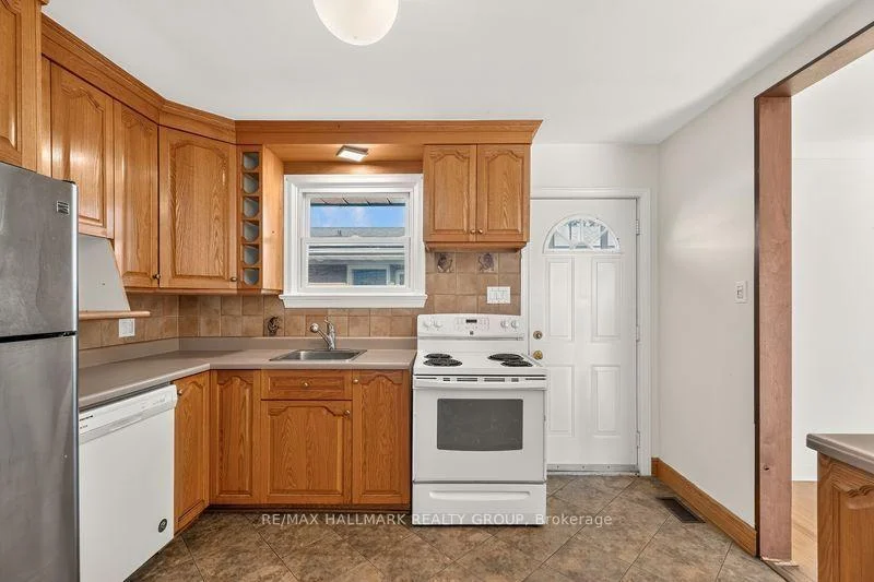 Photo 28 of 2173 Rushton Road, Ottawa, McKellar Heights/Glabar Park — HOMEH
