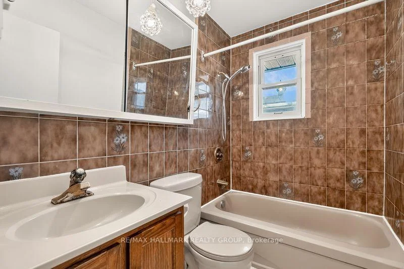 Photo 32 of 2173 Rushton Road, Ottawa, McKellar Heights/Glabar Park — HOMEH