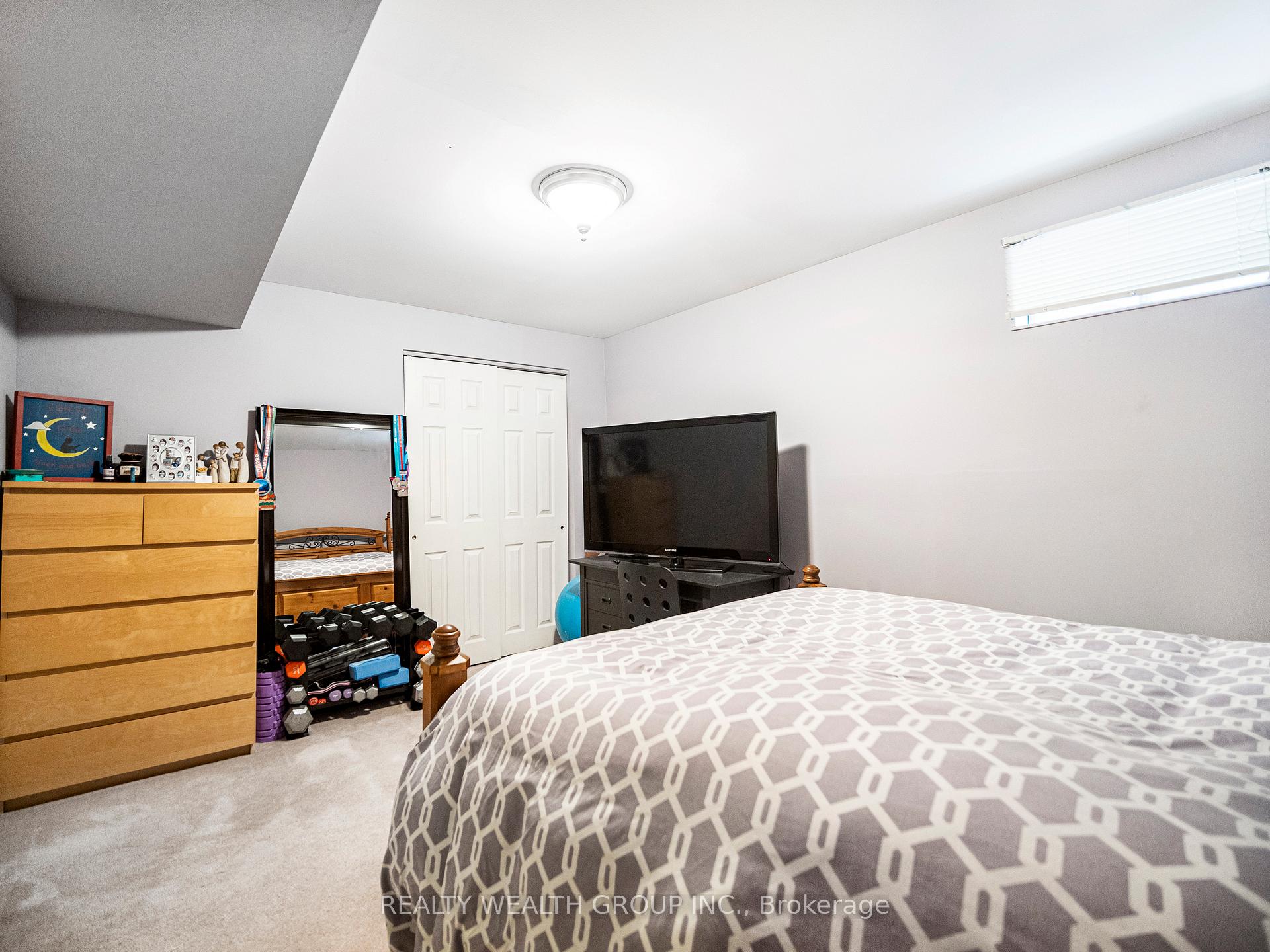 Photo 18 of Unit Bsmnt, 201 Biscayne Boulevard, Georgina, Keswick South — HOMEH