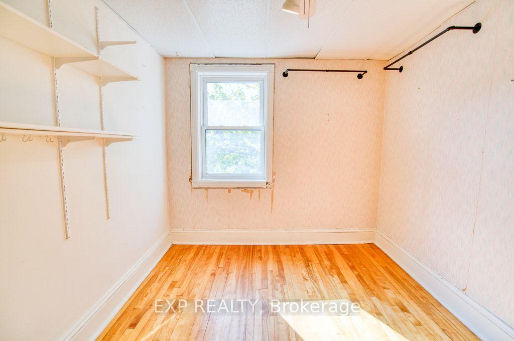 Photo 6 of 21 Garrison Street, Ottawa, Ottawa West — HOMEH