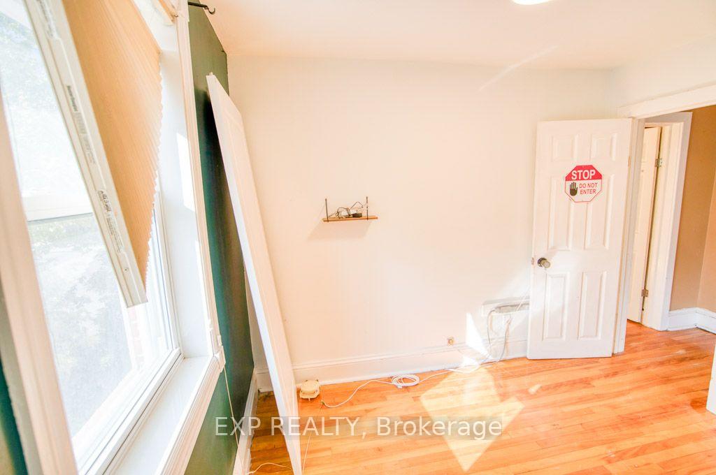 Photo 9 of 21 Garrison Street, Ottawa, Ottawa West — HOMEH
