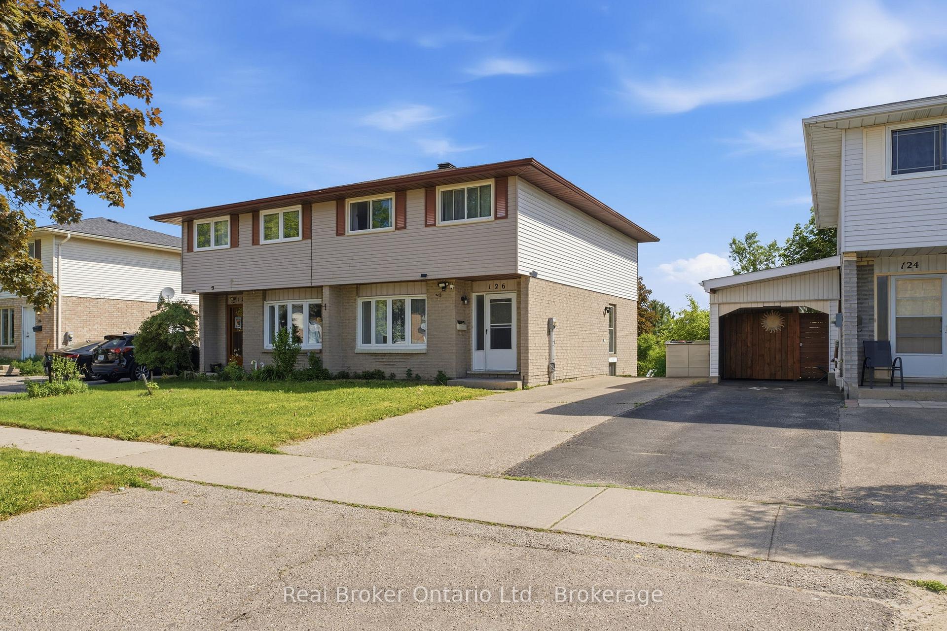 Photo 1 of 126 Dinison Crescent, Kitchener, Laurentian Hills — HOMEH