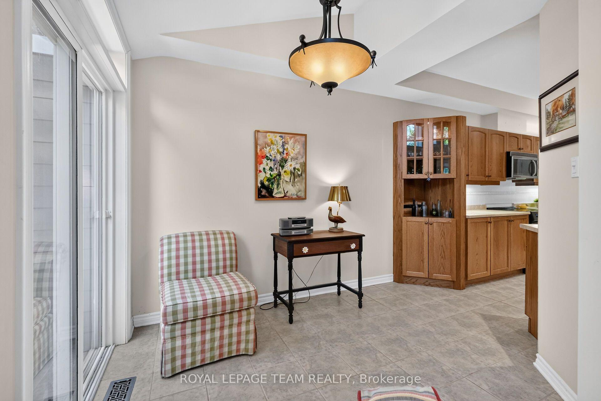 Photo 16 of 66 Evelyn Powers Private, Ottawa, Stittsville (South) — HOMEH