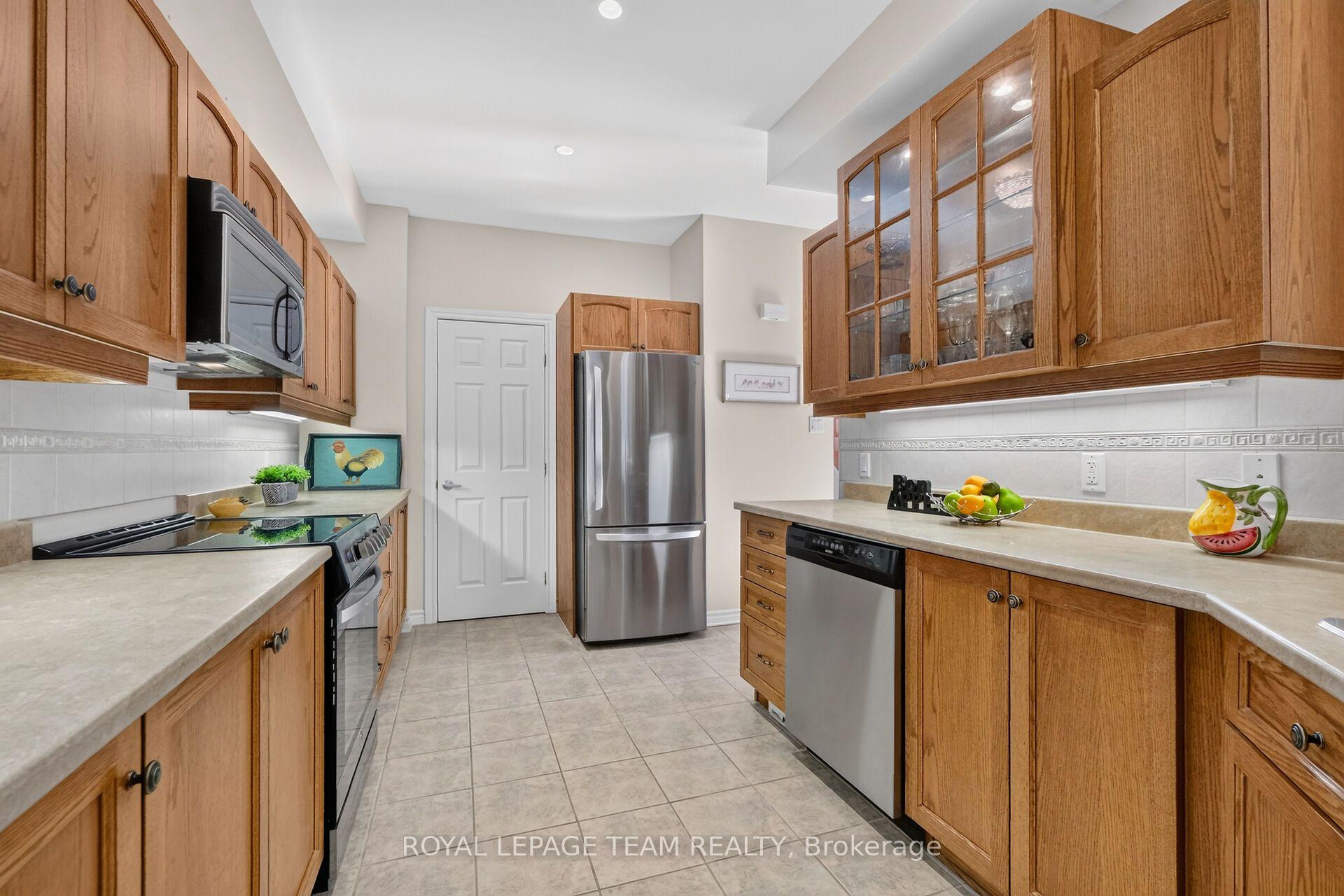 Photo 20 of 66 Evelyn Powers Private, Ottawa, Stittsville (South) — HOMEH