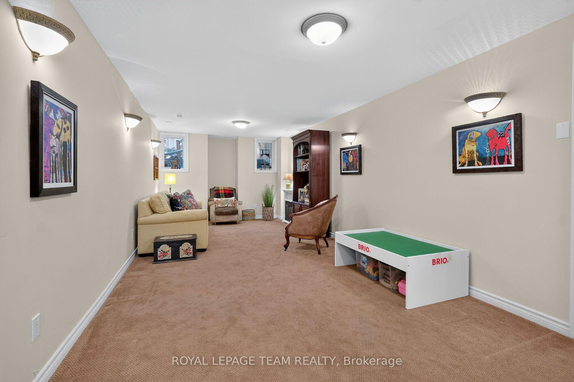 Photo 34 of 66 Evelyn Powers Private, Ottawa, Stittsville (South) — HOMEH