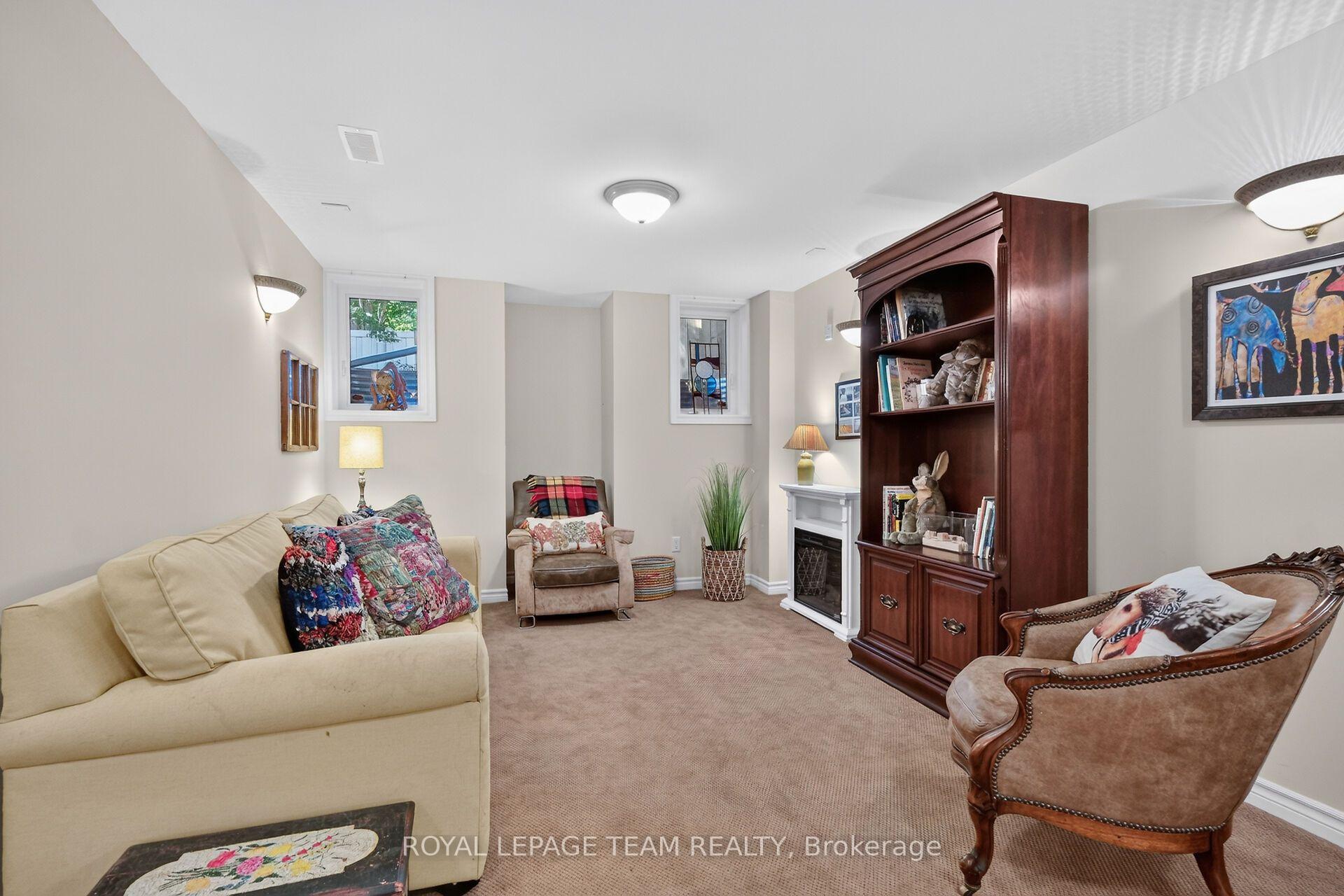 Photo 35 of 66 Evelyn Powers Private, Ottawa, Stittsville (South) — HOMEH