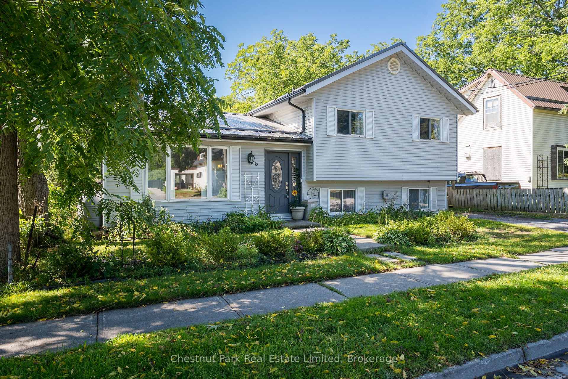 Photo 2 of 6 Spencer Street, Prince Edward County, Picton Ward — HOMEH