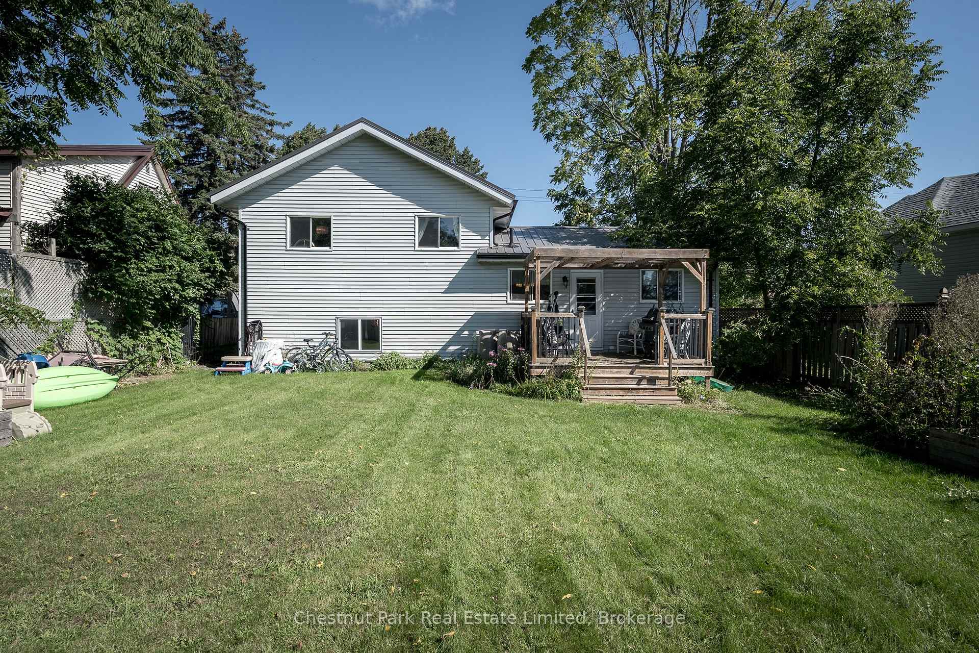 Photo 31 of 6 Spencer Street, Prince Edward County, Picton Ward — HOMEH