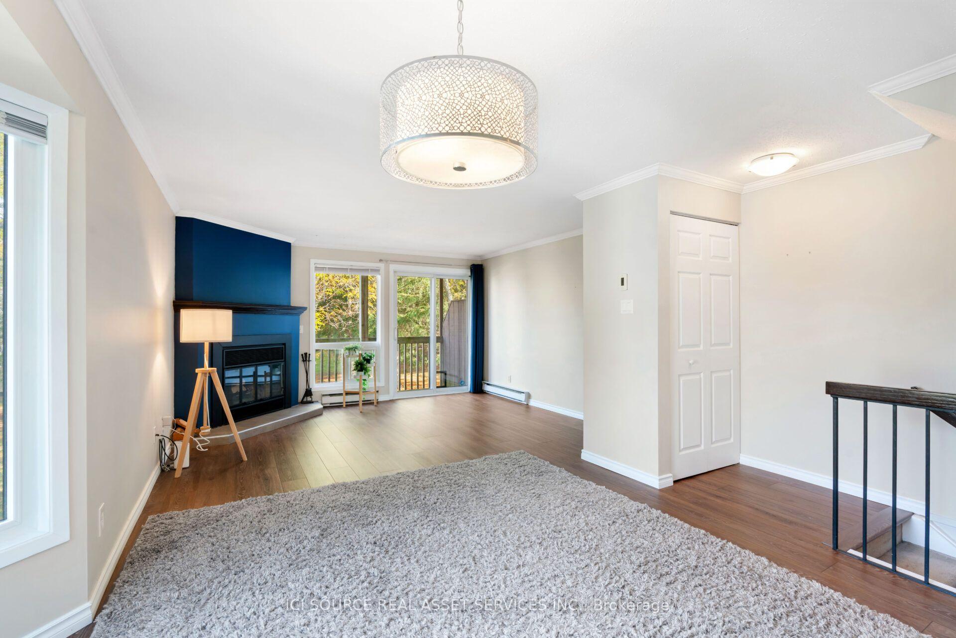 Photo 13 of 6754B Jeanne-d'Arc Boulevard N, Ottawa, Convent Glen North — HOMEH